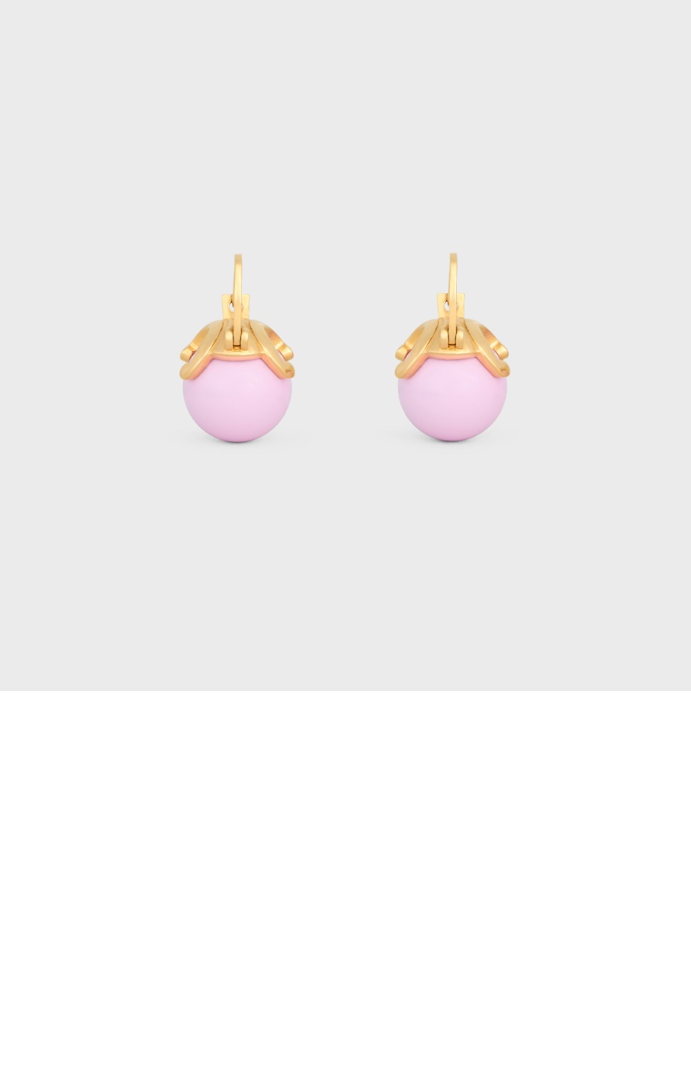 셀린느 레진과 골드 장식 신주 귀걸이 461VD6