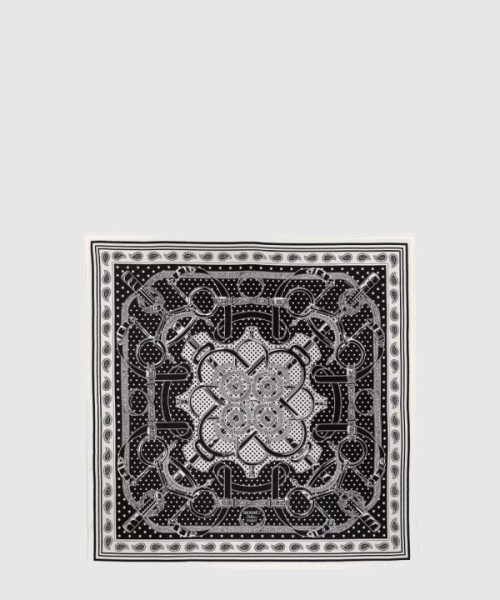 에르메스 Eperon d'Or 스카프 90