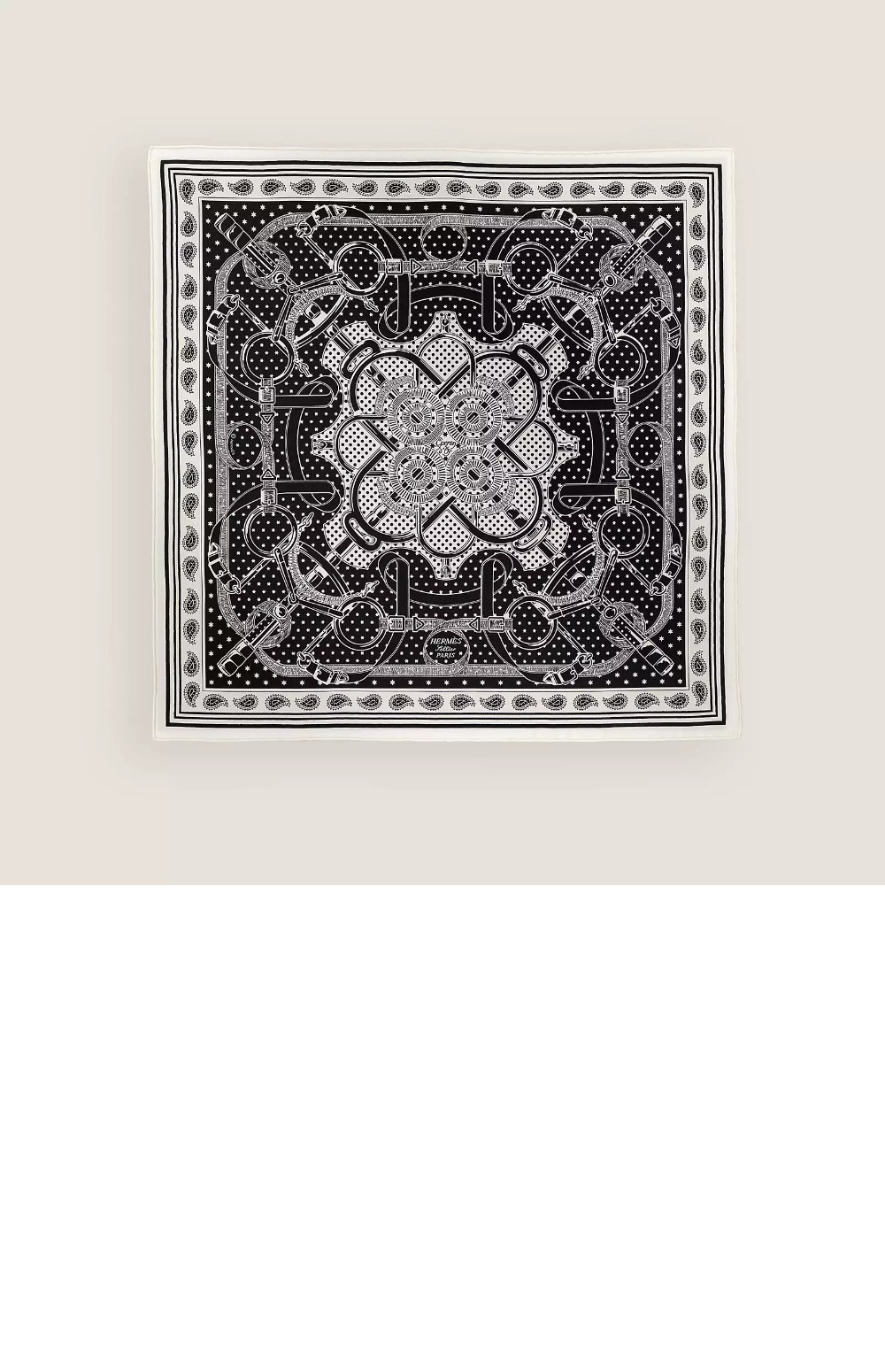 에르메스 Eperon d'Or 스카프 90