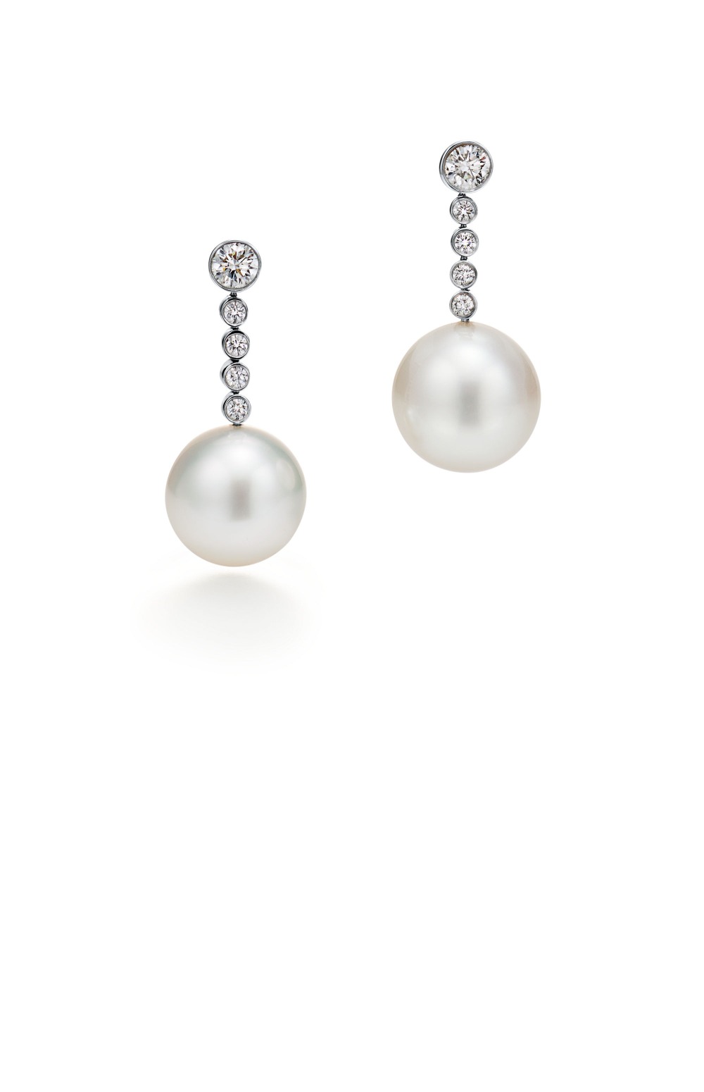 티파니앤코 남양 펄 귀걸이