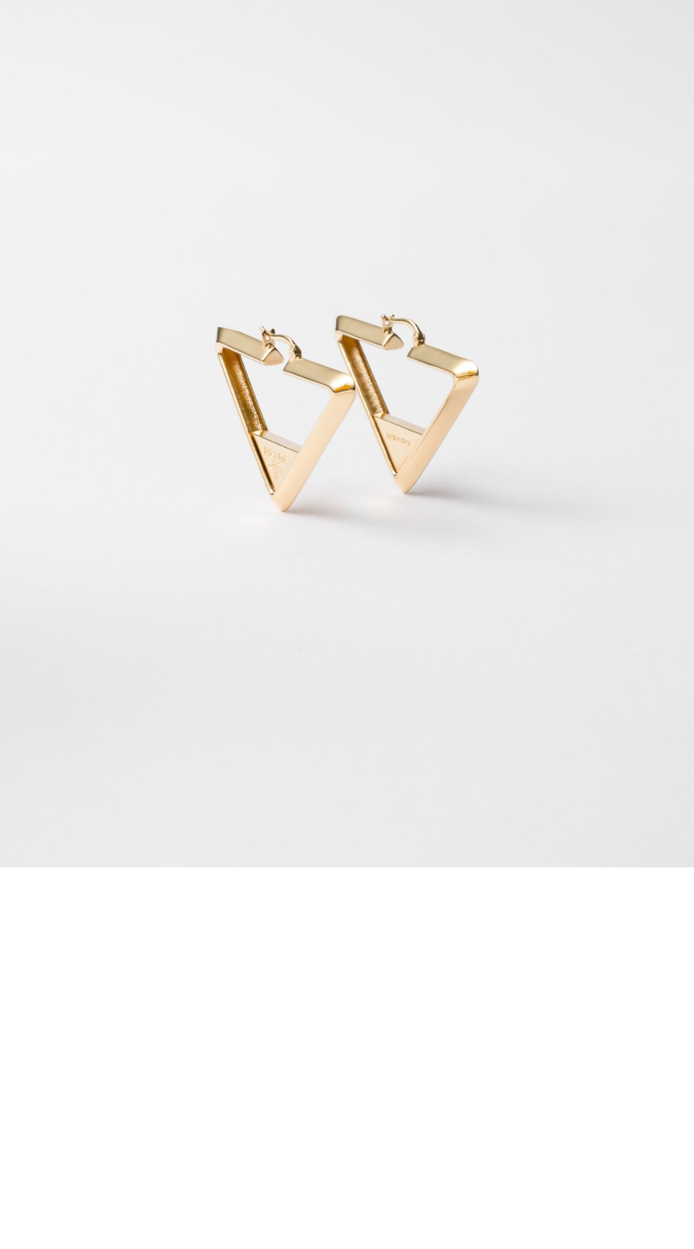 프라다 메탈 귀걸이 1lO146