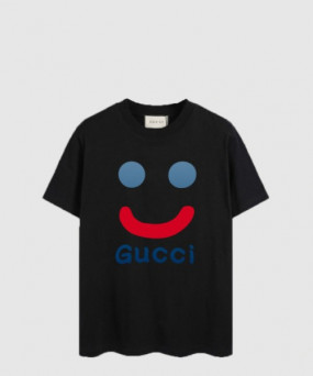 구찌 로고 프린트 반팔