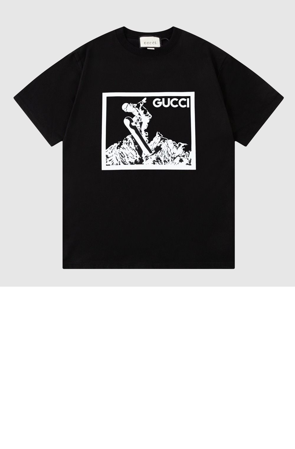 구찌 로고 프린트 반팔