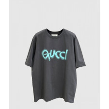 구찌 로고 프린트 반팔