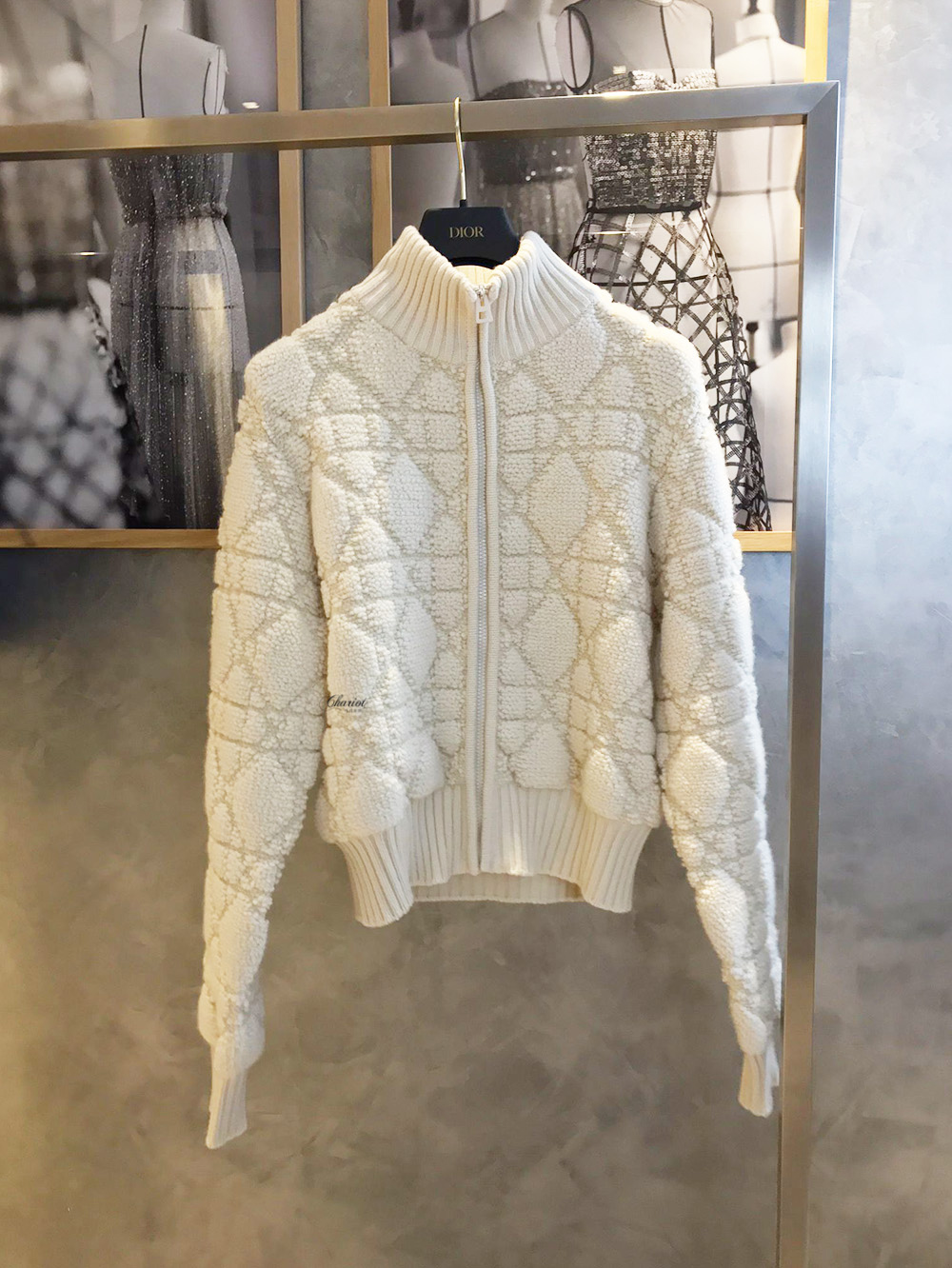 디올 매크로까나쥬 지퍼 가디건