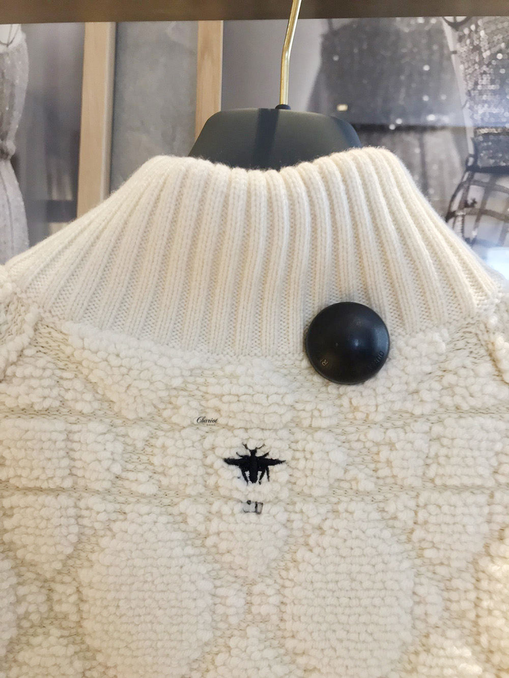 디올 매크로까나쥬 지퍼 가디건