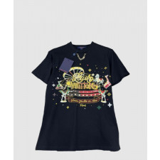 루이비통 로고 프린트 반팔