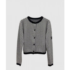 루이비통 로고 니트 상의