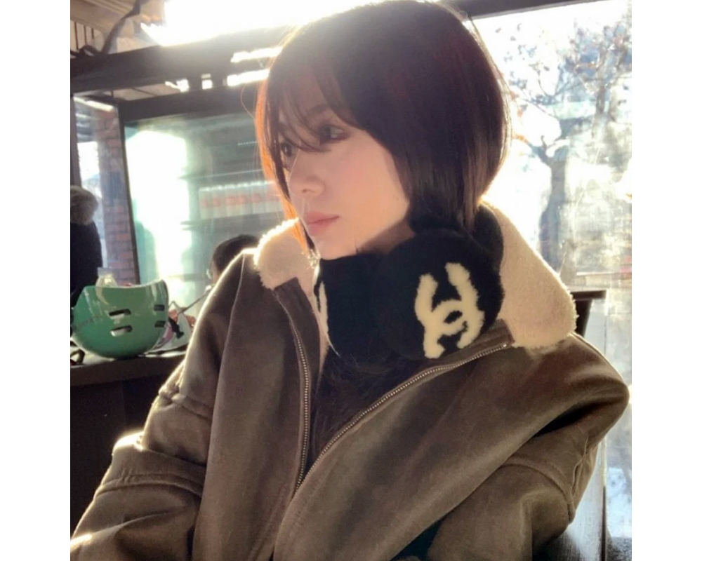 샤넬 이어머프 시어링 램스킨 귀마개 브라운