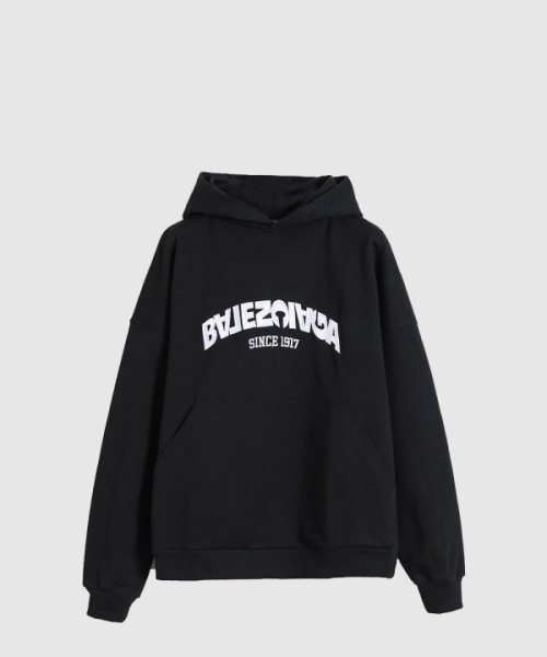 발렌시아가 맨투맨 스웨트셔츠 탑