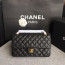샤넬 미디움 클래식 플랩백 블랙 캐비어 카프스킨 금장 A01112