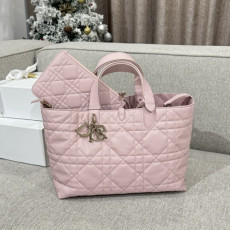 디올 뚜주흐 백 미듐 핑크