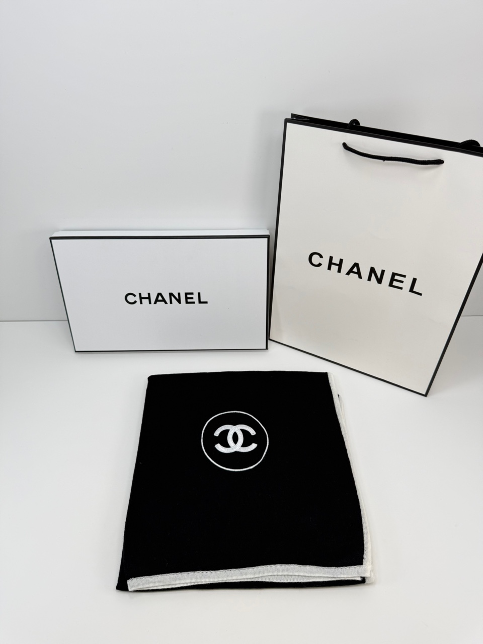 샤넬 CC로고 스톨 캐시미어 실크 머플러 A52032