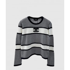 샤넬 로고 니트 상의