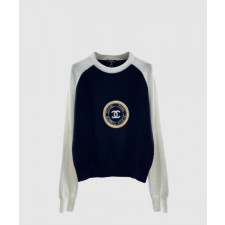 샤넬 로고 니트 상의