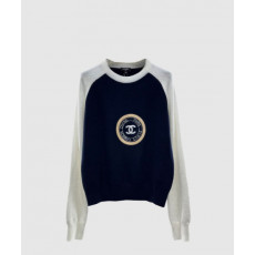 샤넬 로고 니트 상의