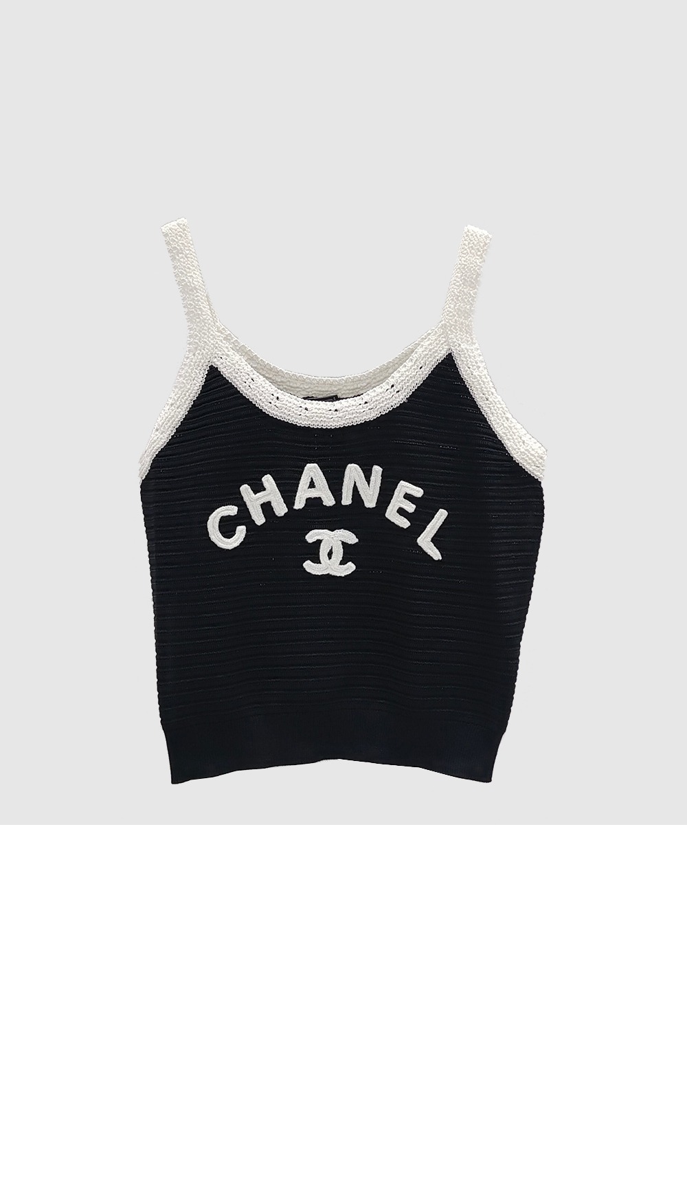 샤넬 로고 프린트 반팔