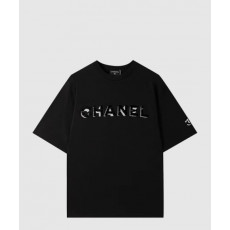 샤넬 로고 프린트 반팔