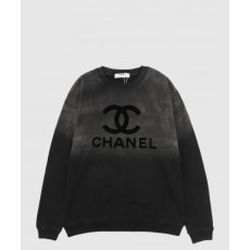 샤넬 로고 프린트 긴팔