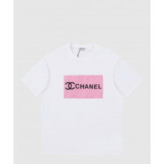 샤넬 로고 프린트 반팔