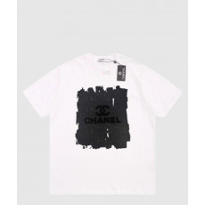 샤넬 로고 프린트 반팔