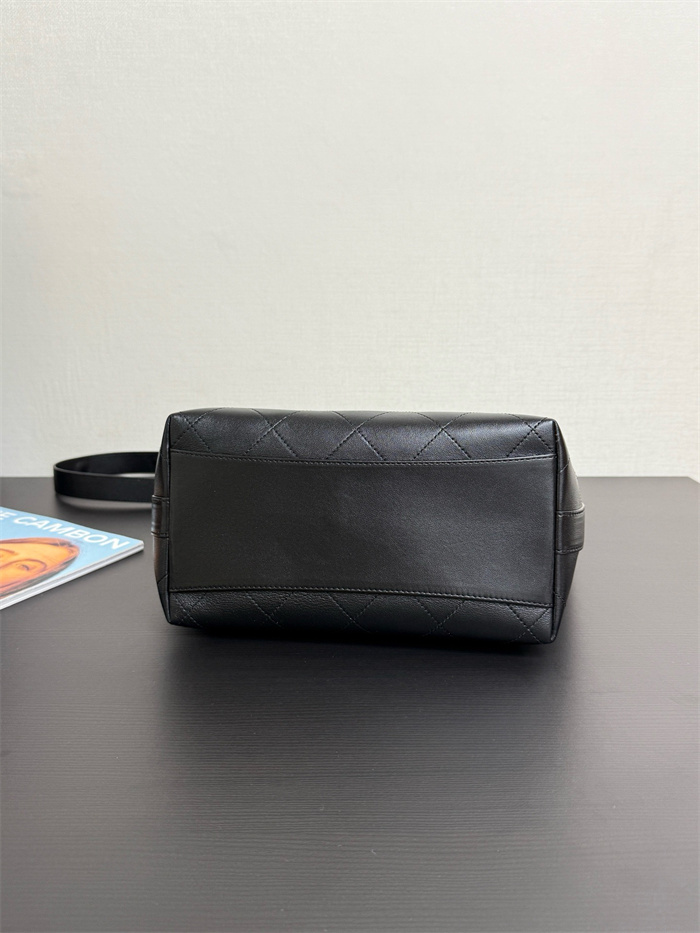 샤넬 골드 코인 히피 호보백 라지