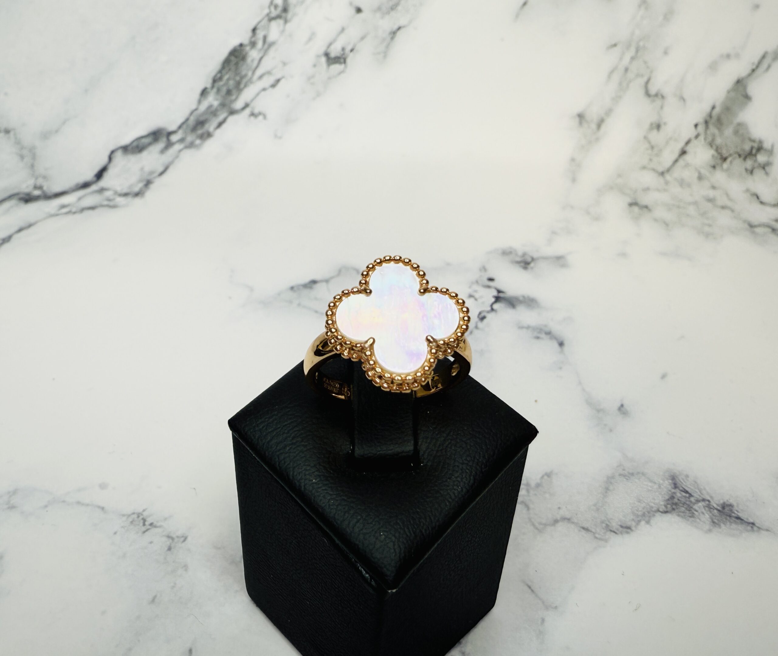 반클리프 아펠 알함브라 매직 링