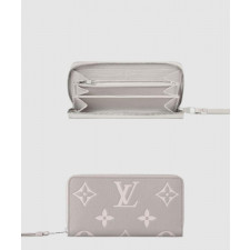 루이비통 지퍼 장지갑 M14228