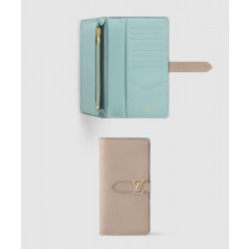 루이비통 LV 수직 지갑 M81367