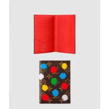 루이비통 LV x YK 여권 커버 M81994