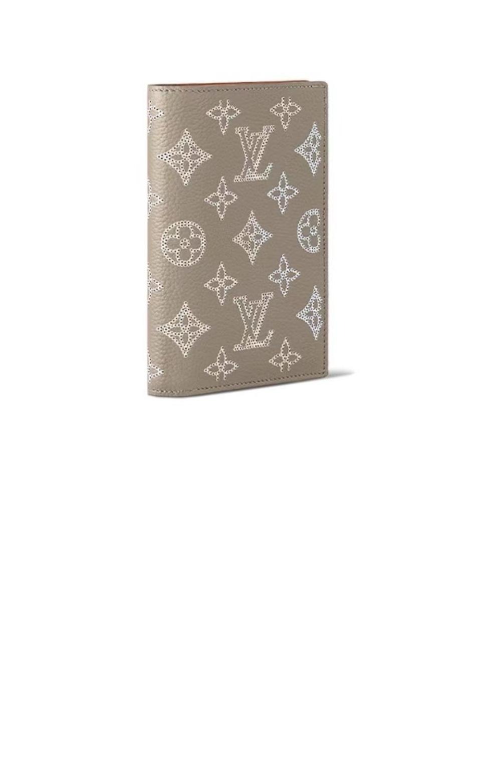 루이비통 여권지갑 M82721