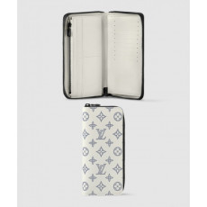 루이비통 버티컬 지퍼 장지갑 M83381