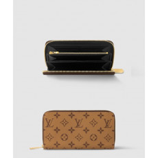 루이비통 지피 월렛 M82444