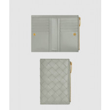 보테가베네타 인트레치아토 미디엄 지퍼 지퍼 바이폴드 지갑 749940