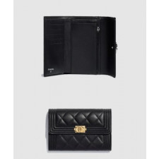 샤넬중지갑 A84302