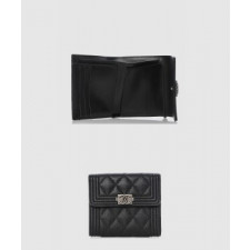 샤넬보이 컴팩트 반지갑 A80734