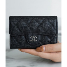 샤넬 클래식 똑딱이 카드슬립 카드지갑 캐비어 은장 AP0214