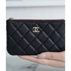 샤넬 클래식 미니 파우치 캐비어 은장 A82365