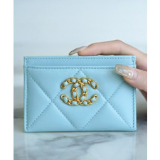 샤넬 카드 지갑 램스킨 금장 스카이 AP1167