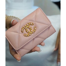 샤넬 19 플랩 카드지갑 램스킨 금장 핑크 AP1790