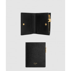 셀린느 트리옹프 참 컴팩트 지갑 10M102